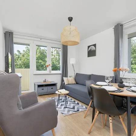 Wyjatkowy Dla 4 Osob W Gdyni By Renters * Γκντίνια